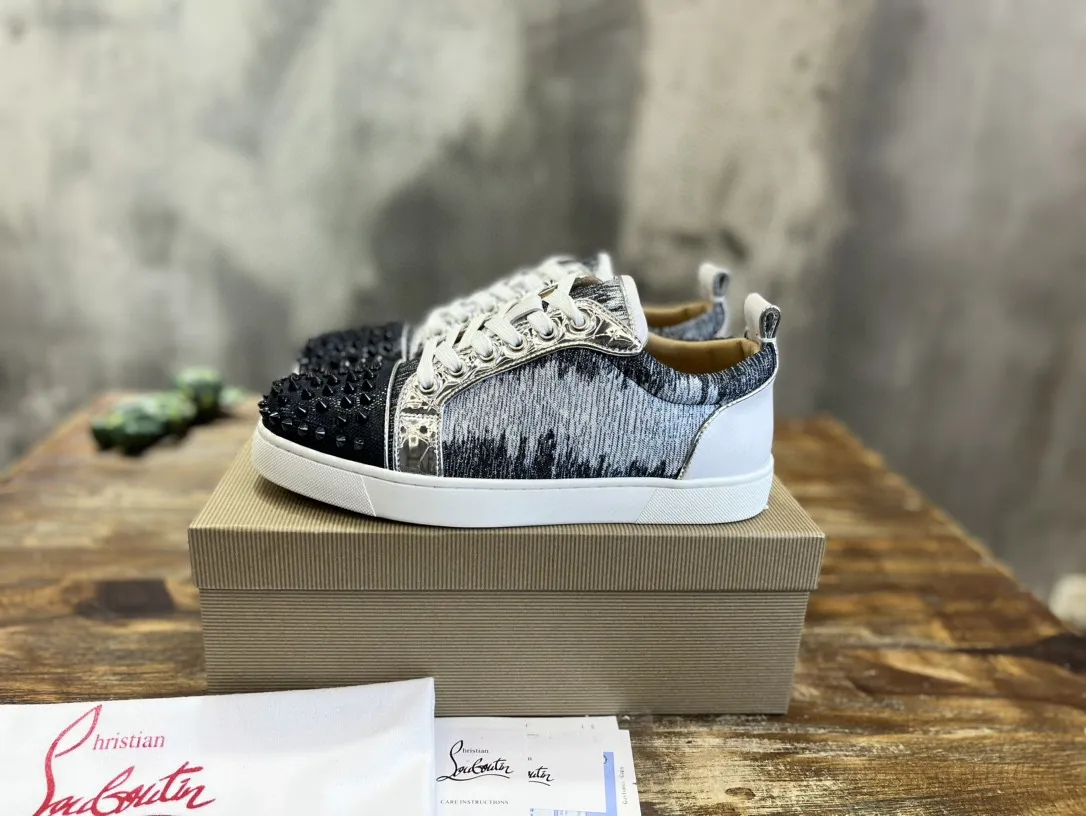 Christian Louboutin Sneaker